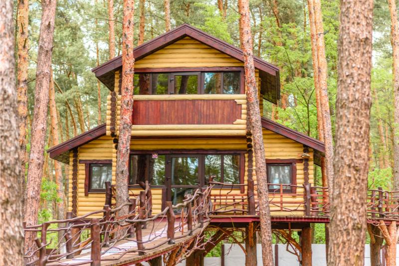 Bespoke Treehouse